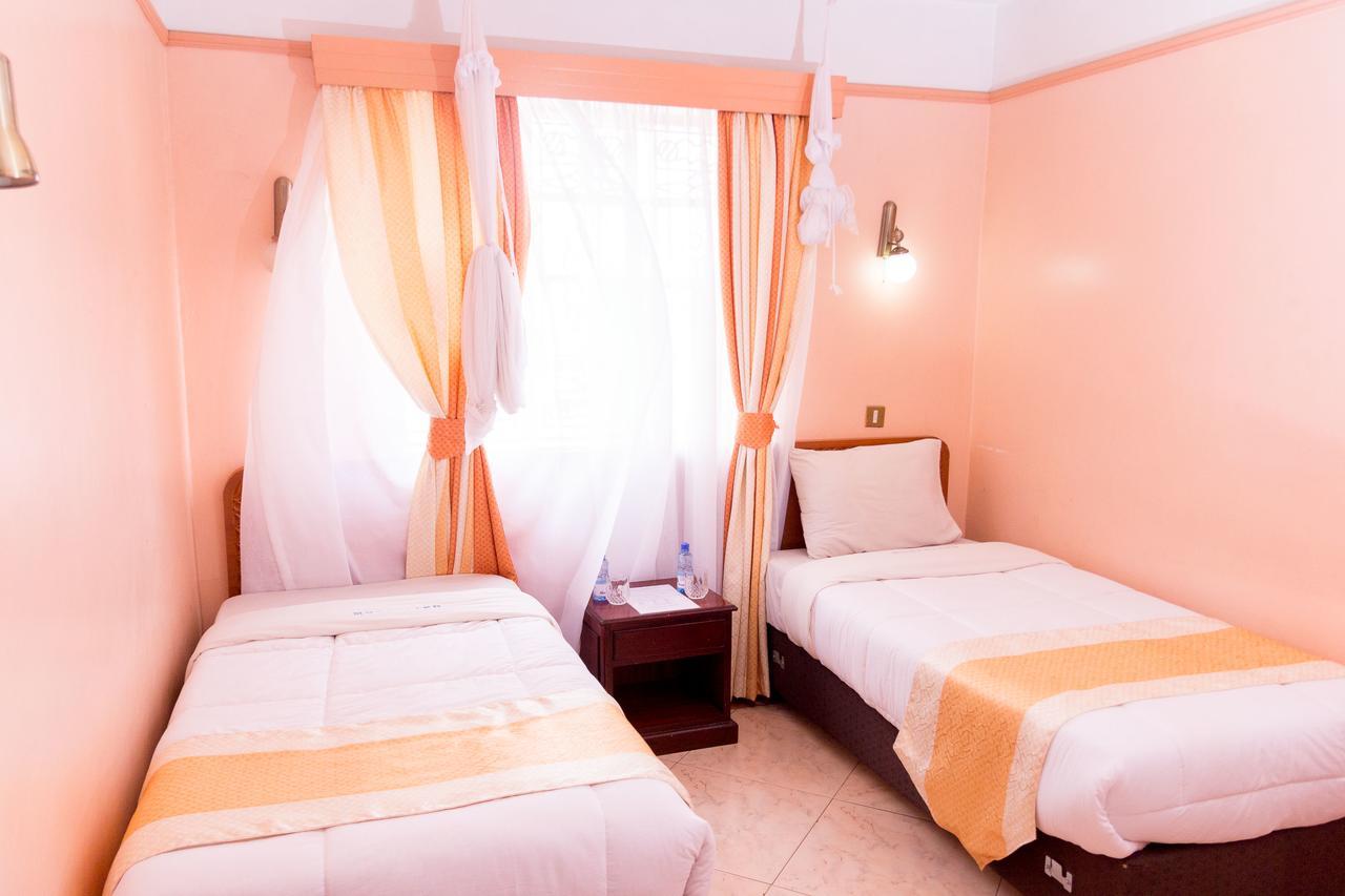 Mooreland Hotel Nairobi Buitenkant foto