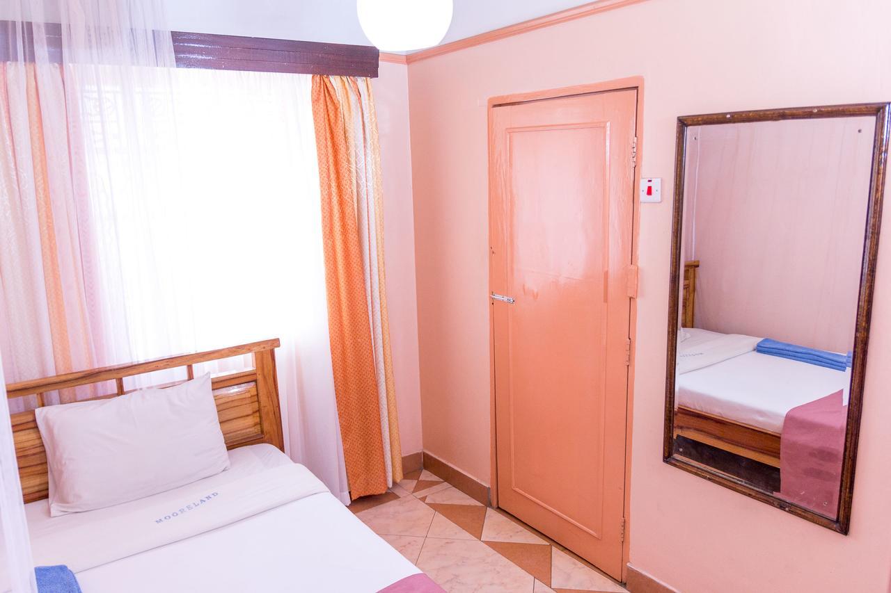 Mooreland Hotel Nairobi Buitenkant foto